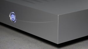 Linn Klimax Solo 500 mono power amplifier at Rococo Systems | Side View